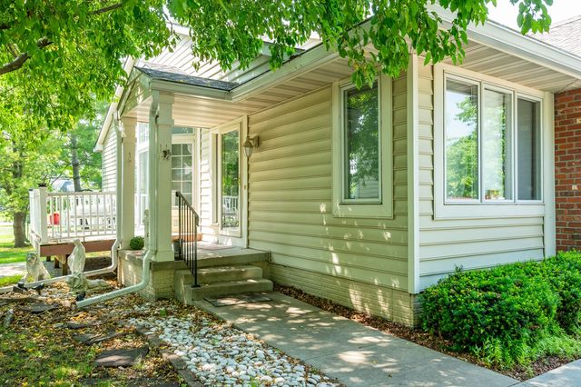 2801 EP True Parkway 201, West Des Moines, IA 50265