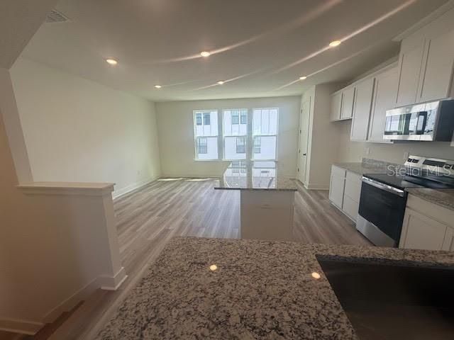 15220 GROVESIDE ROAD, Winter Garden, FL 34787