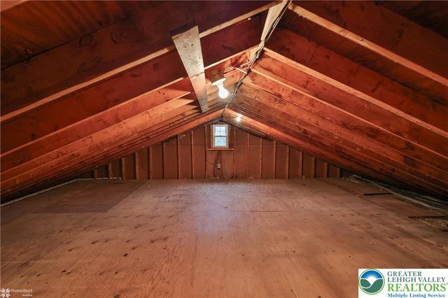 6962 Salinka Square, East Allen Twp, PA 18017