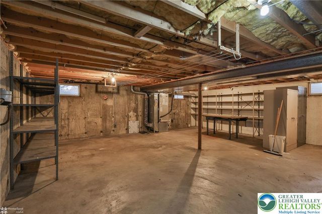 6962 Salinka Square, East Allen Twp, PA 18017