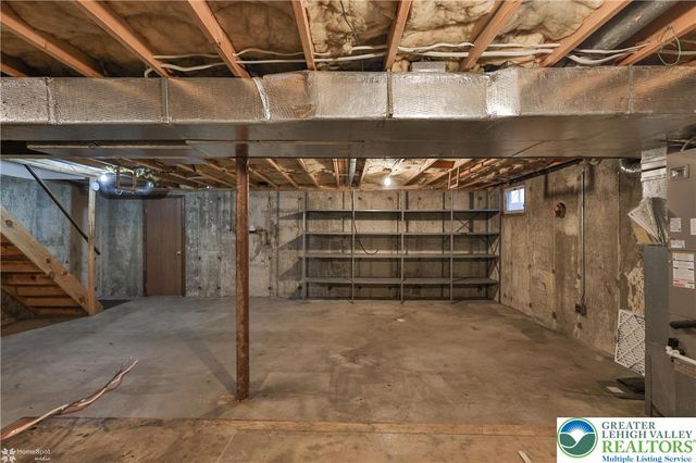 6962 Salinka Square, East Allen Twp, PA 18017