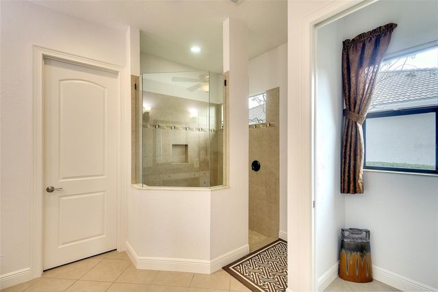 15512 LEVEN LINKS PLACE, Lakewood Ranch, FL 34202