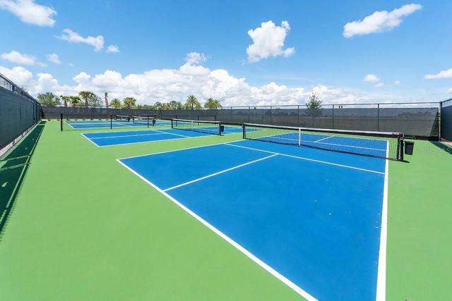 15512 LEVEN LINKS PLACE, Lakewood Ranch, FL 34202