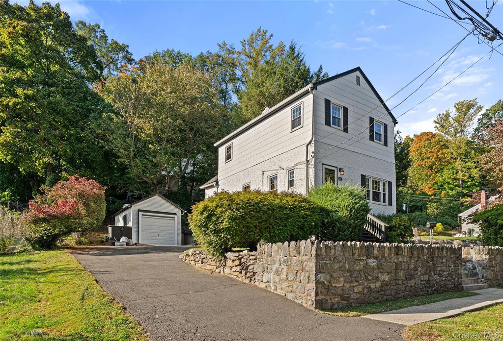 53 Stanley Avenue, Hastings-on-hudson, NY 10706 — photo 2