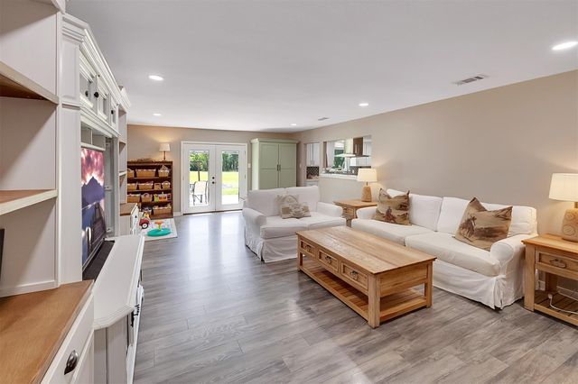 10792 Stidham Road, Conroe, TX 77302