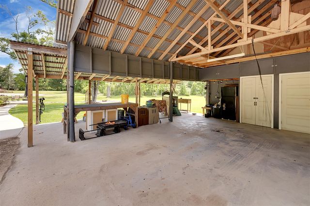 10792 Stidham Road, Conroe, TX 77302