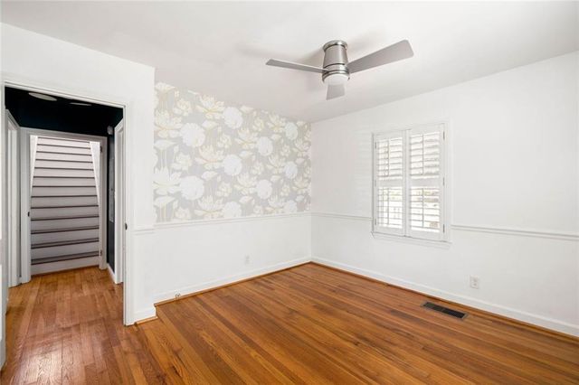 2406 Woodridge Drive, Decatur, GA 30033