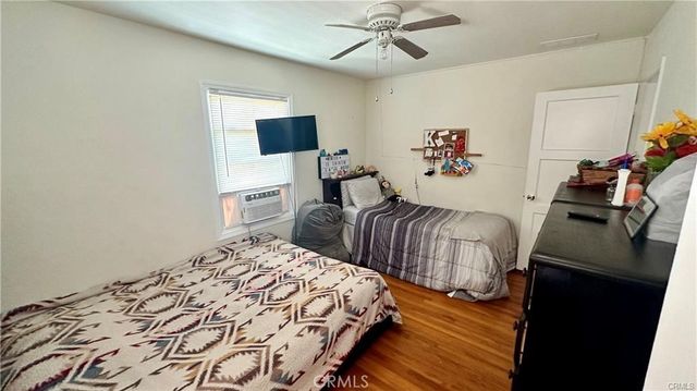 1405 Chester Avenue, Bakersfield, CA 93301