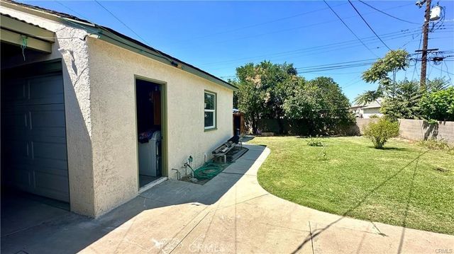 1405 Chester Avenue, Bakersfield, CA 93301