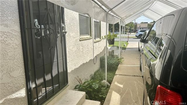 1405 Chester Avenue, Bakersfield, CA 93301