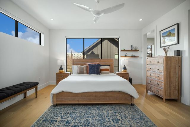 1410 E 3rd ST A, Austin, TX 78702