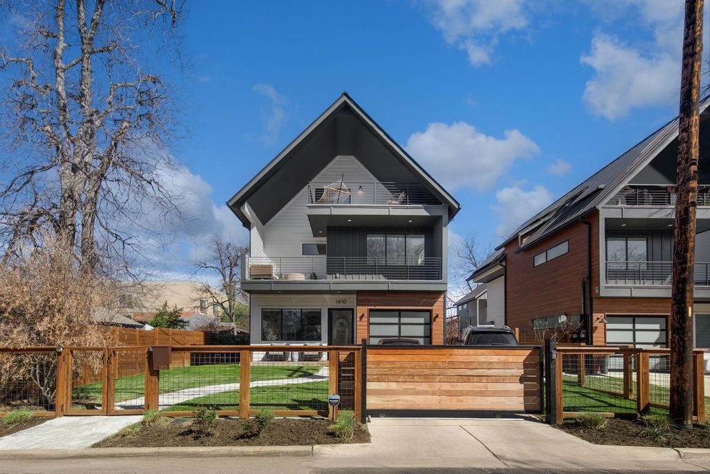 1410 E 3rd ST A, Austin, TX 78702