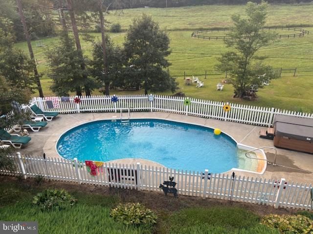 140 WOODS RIDGE LN, Reva, VA 22735