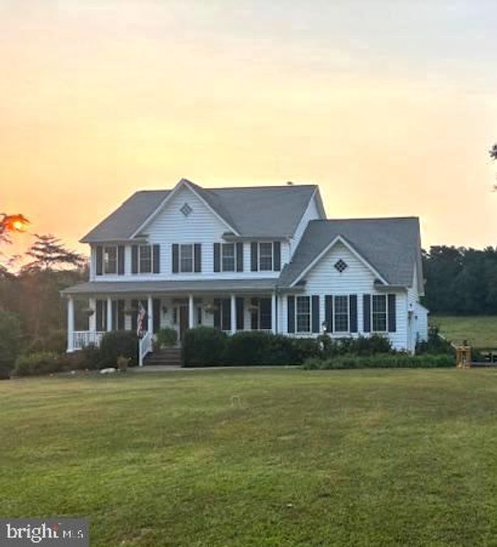 140 WOODS RIDGE LN, Reva, VA 22735