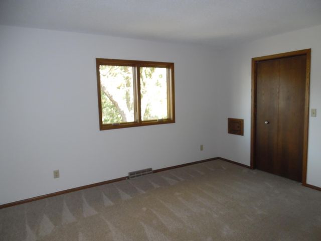 379 3rd Street NW, Forest Lake, MN 55025