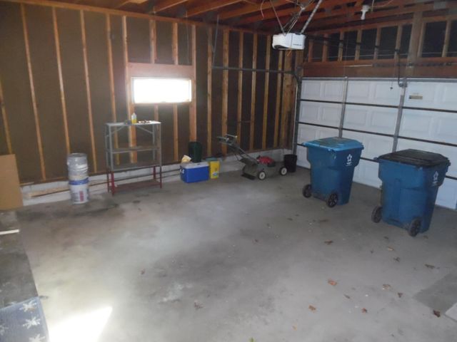 379 3rd Street NW, Forest Lake, MN 55025