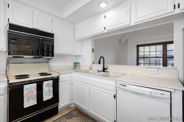 761 D Ave C, Coronado, CA 92118