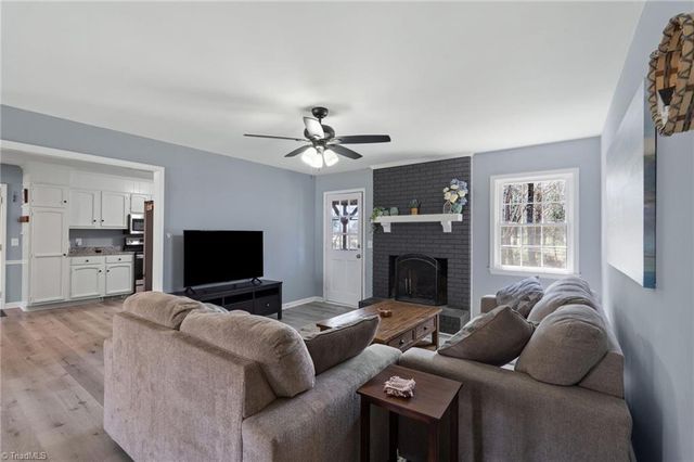 2302 Beaverbrook Drive, Greensboro, NC 27406