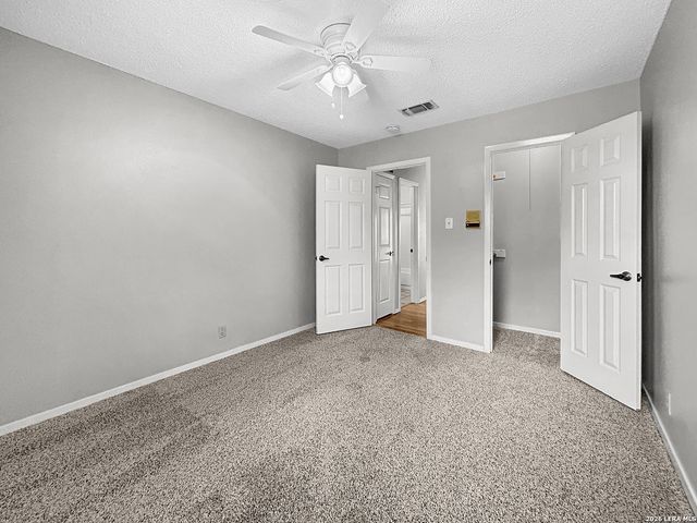 5707 SPRING MOON ST, San Antonio, TX 78247