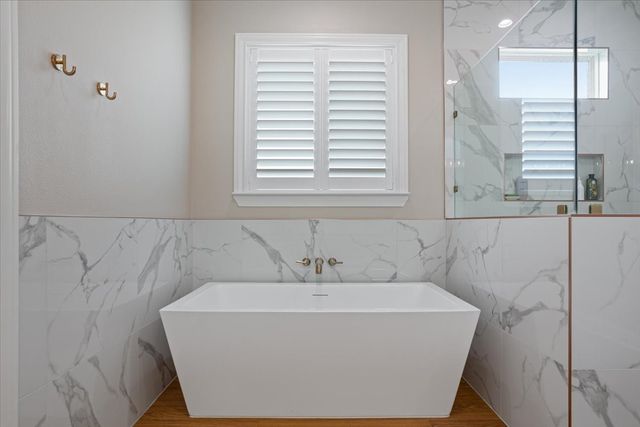 11011 King's Canyon, Woodway, TX 76712