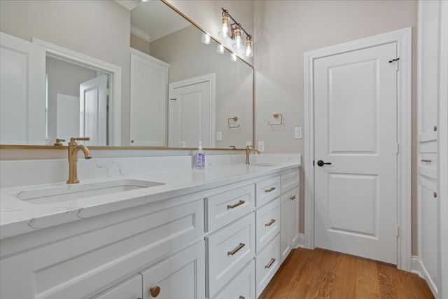 11011 King's Canyon, Woodway, TX 76712