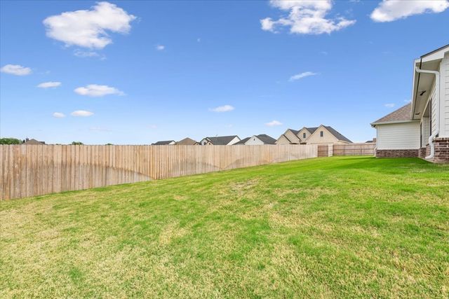 11011 King's Canyon, Woodway, TX 76712