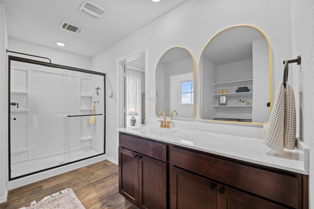 144 Calgary LN, San Marcos, TX 78666