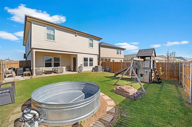 144 Calgary LN, San Marcos, TX 78666