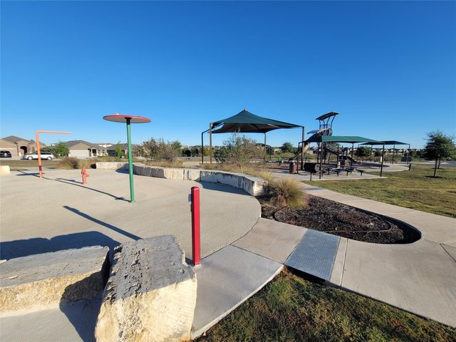 144 Calgary LN, San Marcos, TX 78666