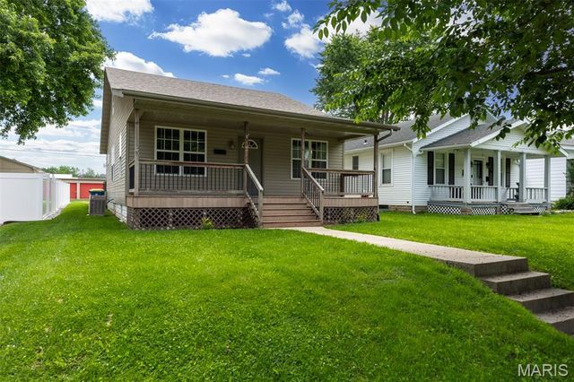 408 Cherry Street, Edwardsville, IL 62025