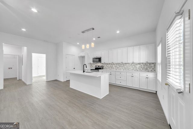 1136 Oak Knoll Terrace, Atlanta, GA 30315