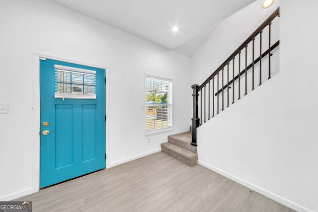 1136 Oak Knoll Terrace, Atlanta, GA 30315