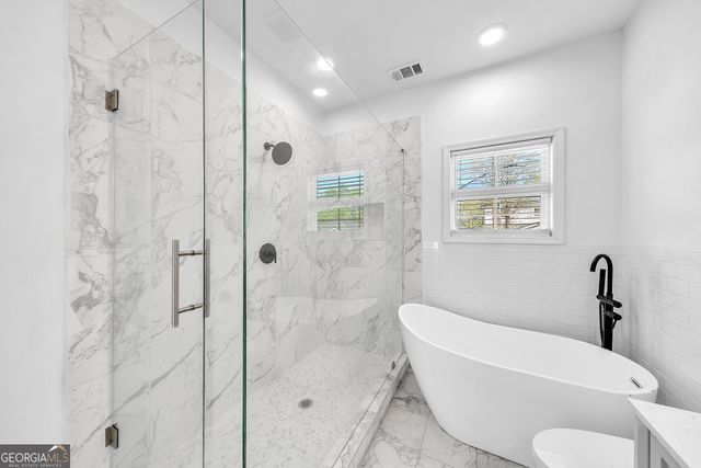 1136 Oak Knoll Terrace, Atlanta, GA 30315