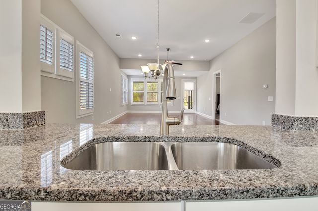 340 Honey Locust Court, Peachtree City, GA 30269