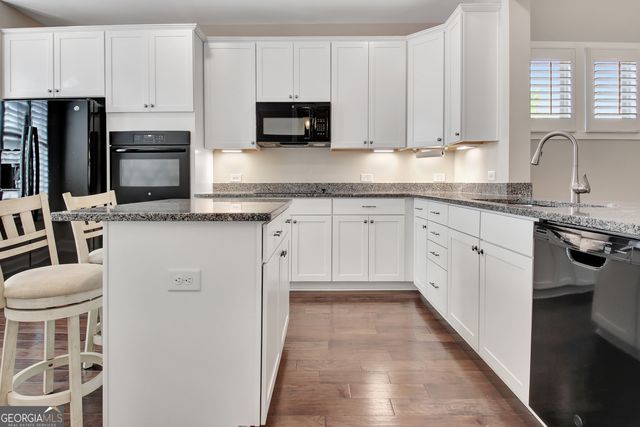 340 Honey Locust Court, Peachtree City, GA 30269