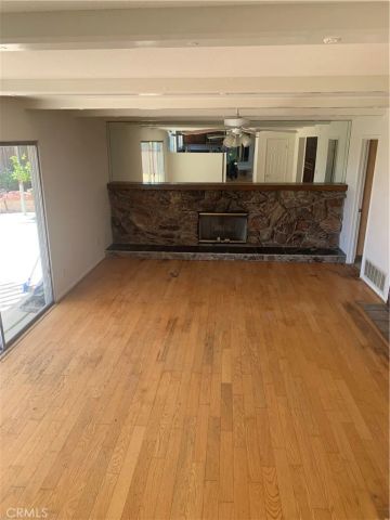 228 W Avenida De Las Flores, Thousand Oaks, CA 91360