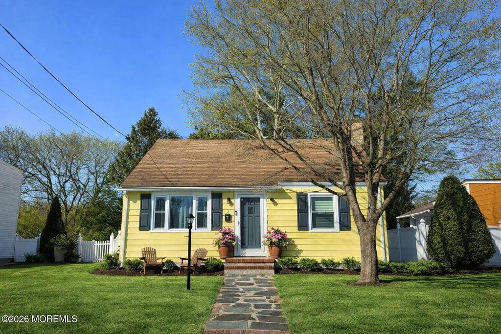 34 Schiverea Avenue, Freehold, NJ 07728