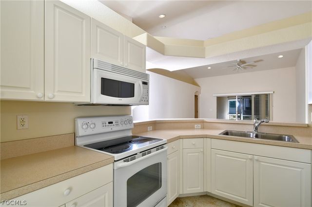 4836 Leonard BLVD S, Lehigh Acres, FL 33973