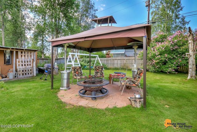 3932 Deborah Lane, Anchorage, AK 99504