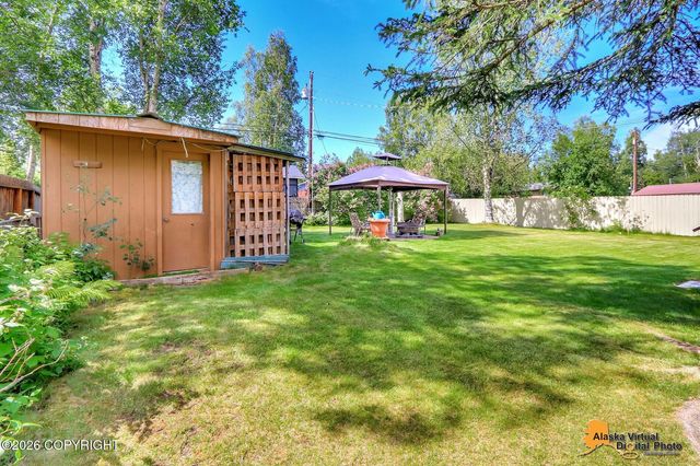 3932 Deborah Lane, Anchorage, AK 99504