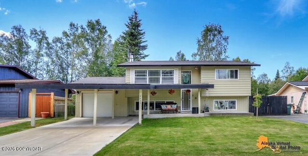 3932 Deborah Lane, Anchorage, AK 99504