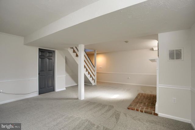 402 OAKLYN RD, Lebanon, PA 17042