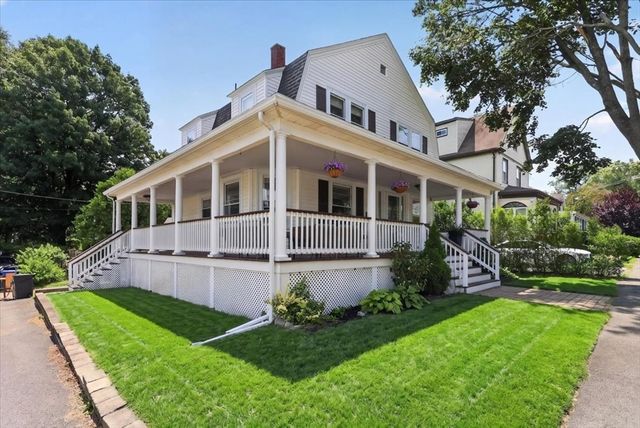 93 Sachem St, Quincy, MA 02170