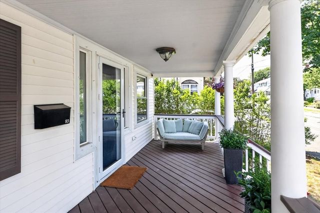 93 Sachem St, Quincy, MA 02170
