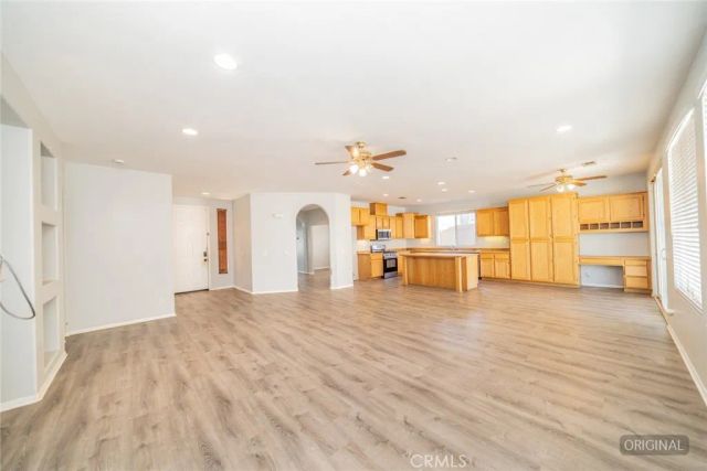 1072 Willow Moon, Beaumont, CA 92223