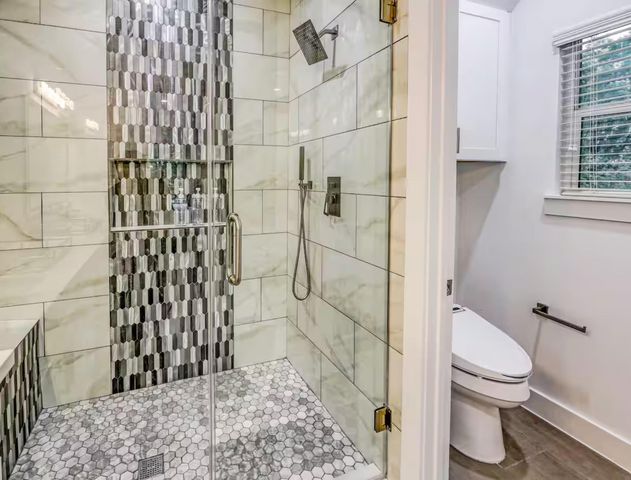 5207 Farmer Street, Houston, TX 77020