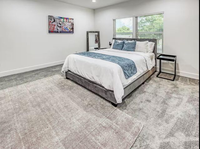 5207 Farmer Street, Houston, TX 77020