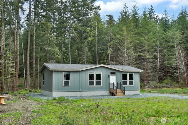 46 E Welcher Road, Coupeville, WA 98239