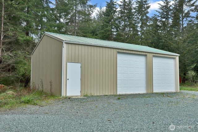 46 E Welcher Road, Coupeville, WA 98239