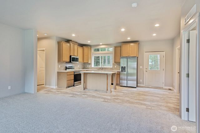 46 E Welcher Road, Coupeville, WA 98239
